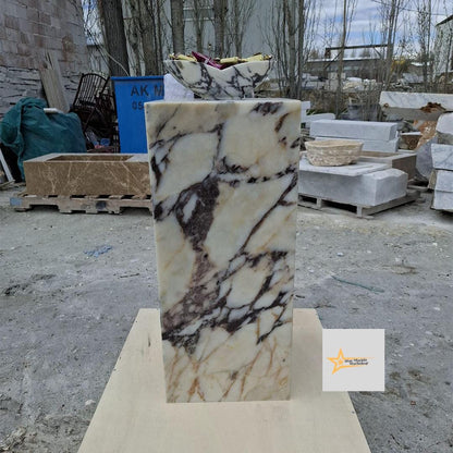 Calacatta Coffee Table, Console, Coffee Table, Marble Table, Table, Home Design Marble Pedestal, Coffee Corner, Base